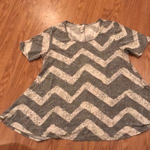 LuLaRoe Perfect T